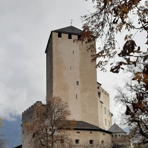 Schloss Bruck